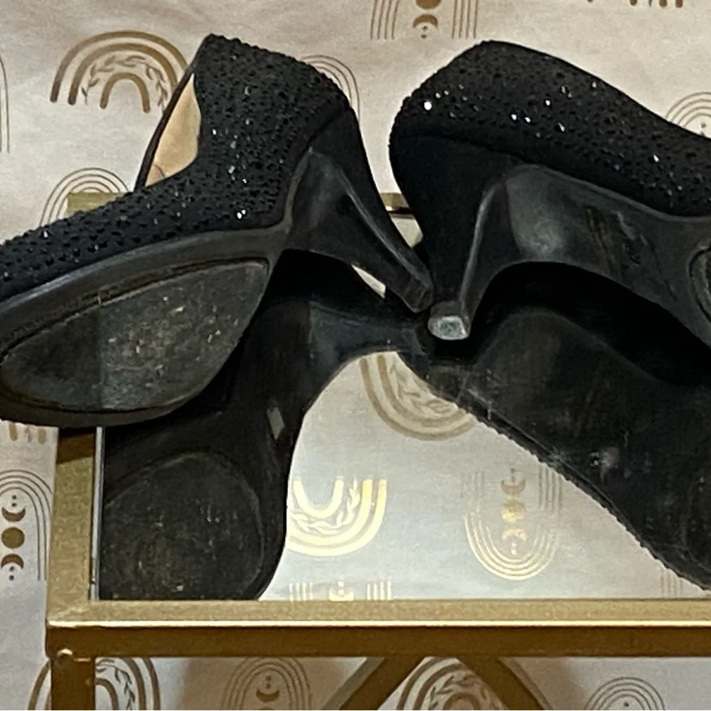 Glamorous Black Stiletto Heels
